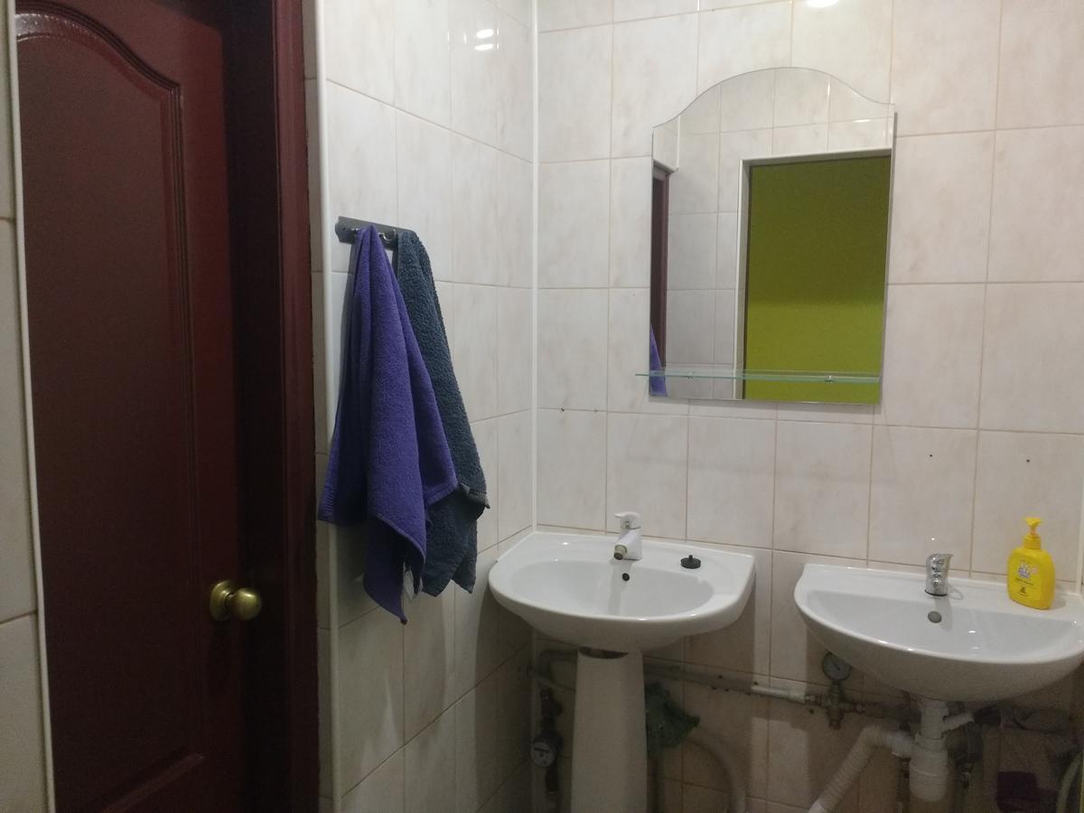 Yourhostel Дорогожичи Kiew Exterior foto